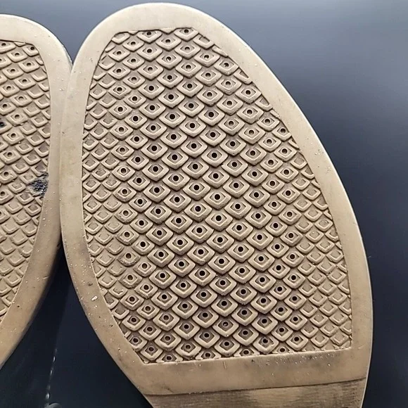 GEOX Respira Women's 8.5 Black Leather‎ Ankle Boots Studded Zipper - Picture 14 of 16